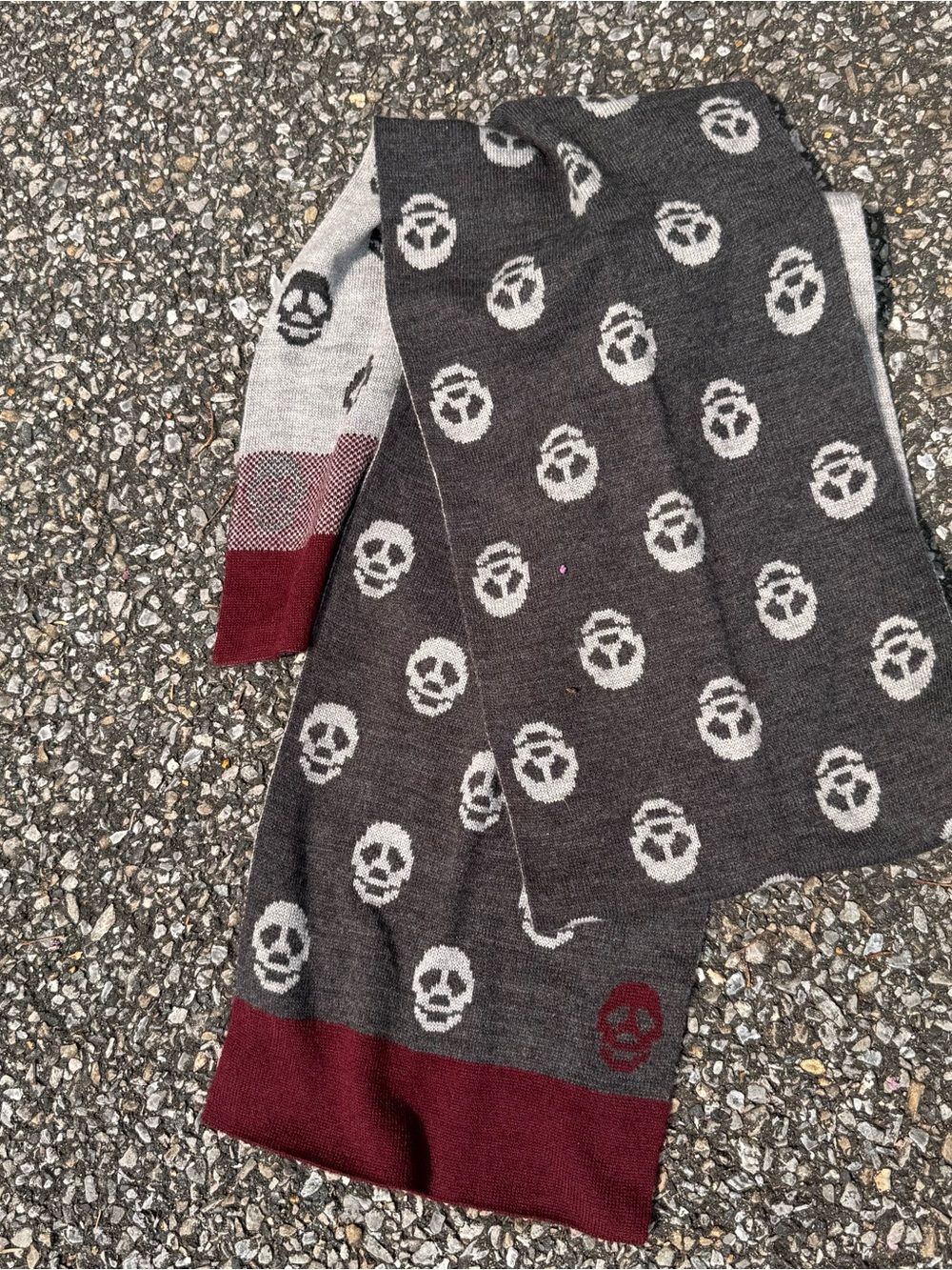 Johnston & Murphy Burgundy and Grey Knit Scarf